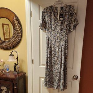 BRAND NEW LADIES DRESS-JACKIE K-TIE BACK-PLEATED #1639